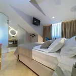 Lumiere Luxury