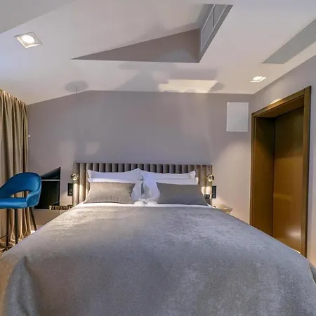 Lumiere Luxury 4* Σπλιτ